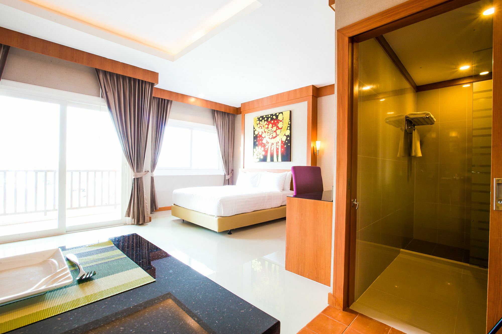 Romantic Khon Kaen Hotel Экстерьер фото