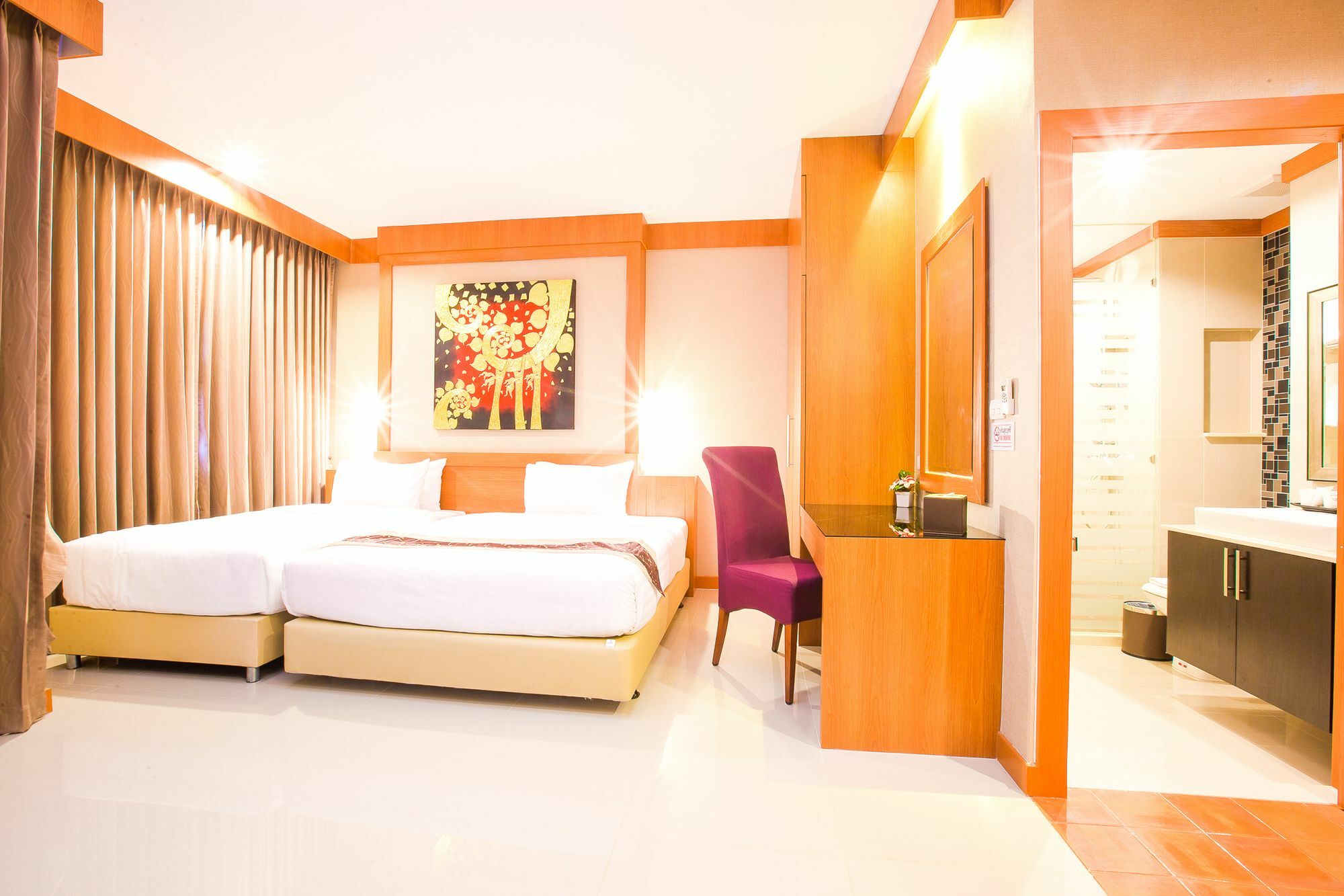 Romantic Khon Kaen Hotel Экстерьер фото